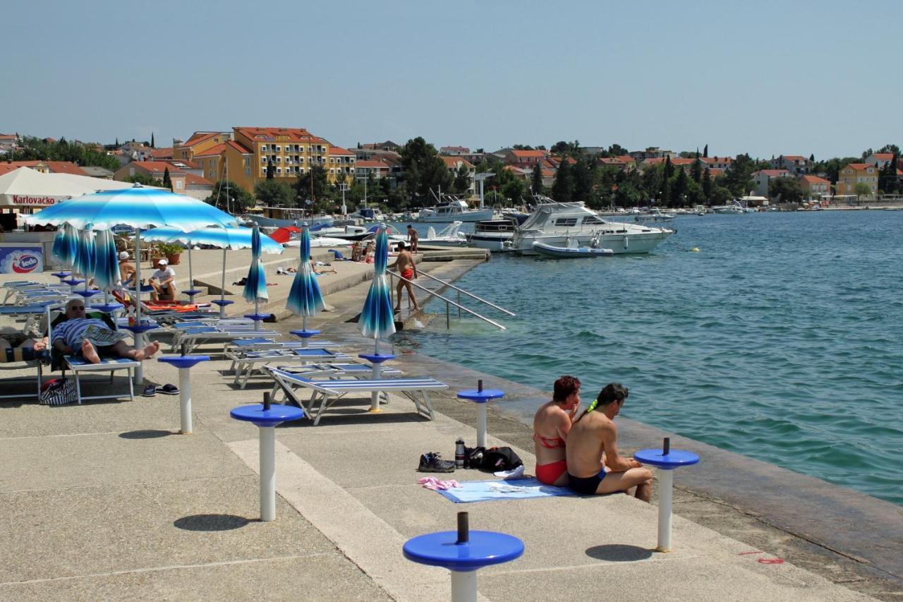Apartments By The Sea Selce, Crikvenica - 15063 Экстерьер фото